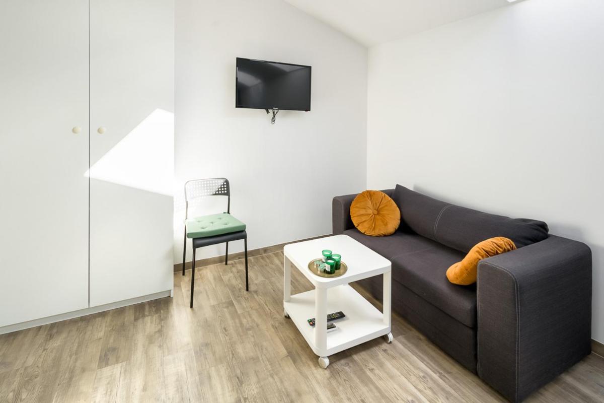 Modern Apartment In The Very Central Location 18 Краков Экстерьер фото